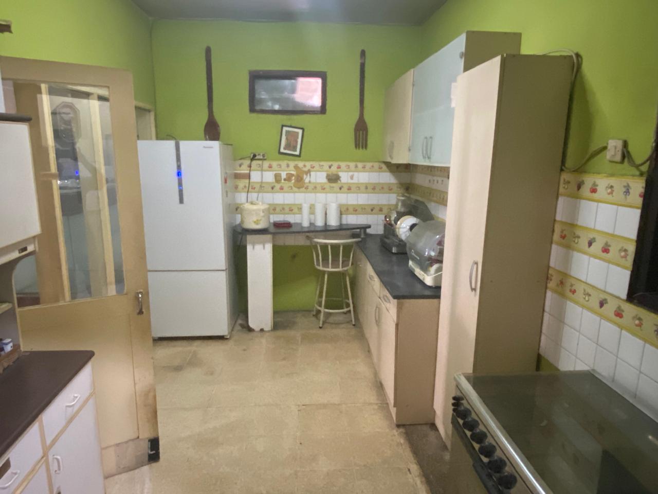 Jual Rumah Hitung Tanah Area Kyai Maja - Rumah Pojok, Lingkungan Tenang, Jalan 2 Mobil