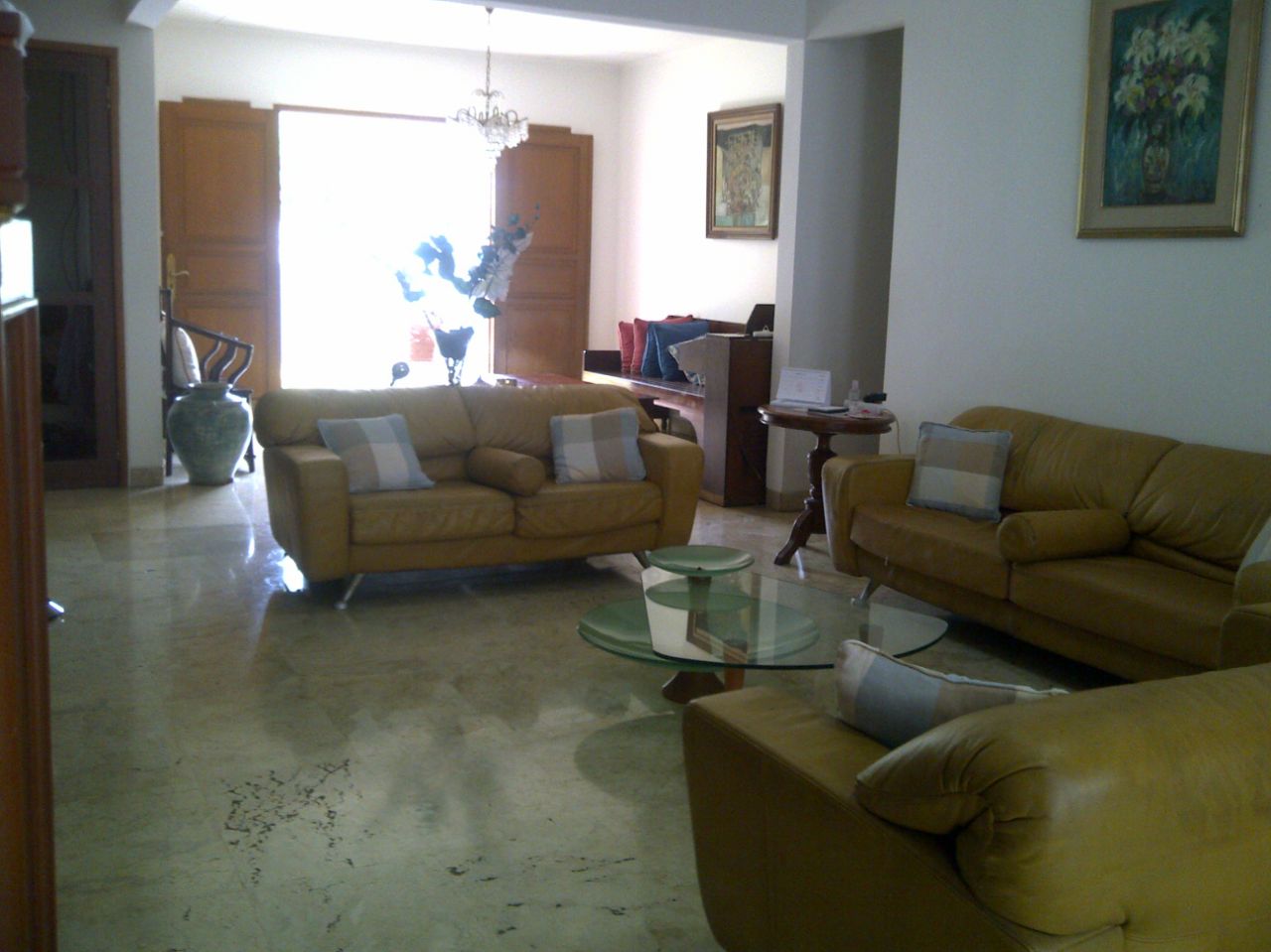 Rumah di Pejaten Barat, Dalam Komplek