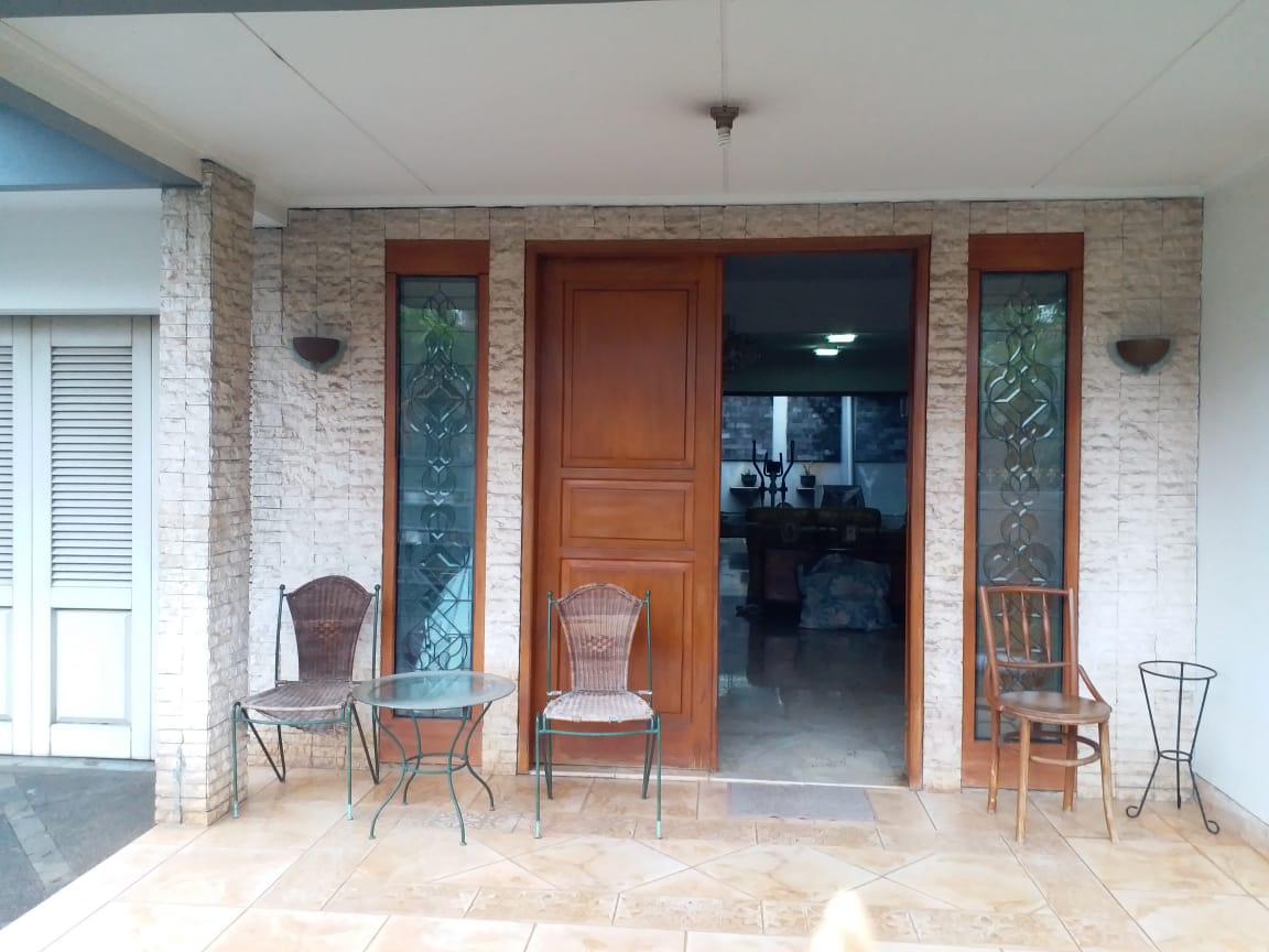Rumah di Pejaten Barat, Dalam Komplek