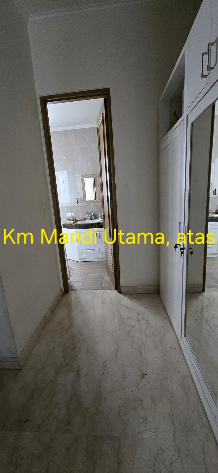 Rumah 2 Lantai di Kebayoran Baru