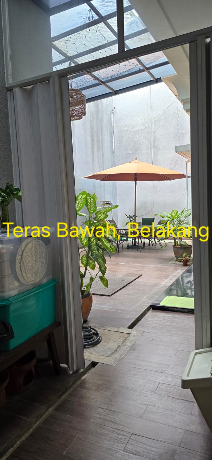 Rumah 2 Lantai di Kebayoran Baru