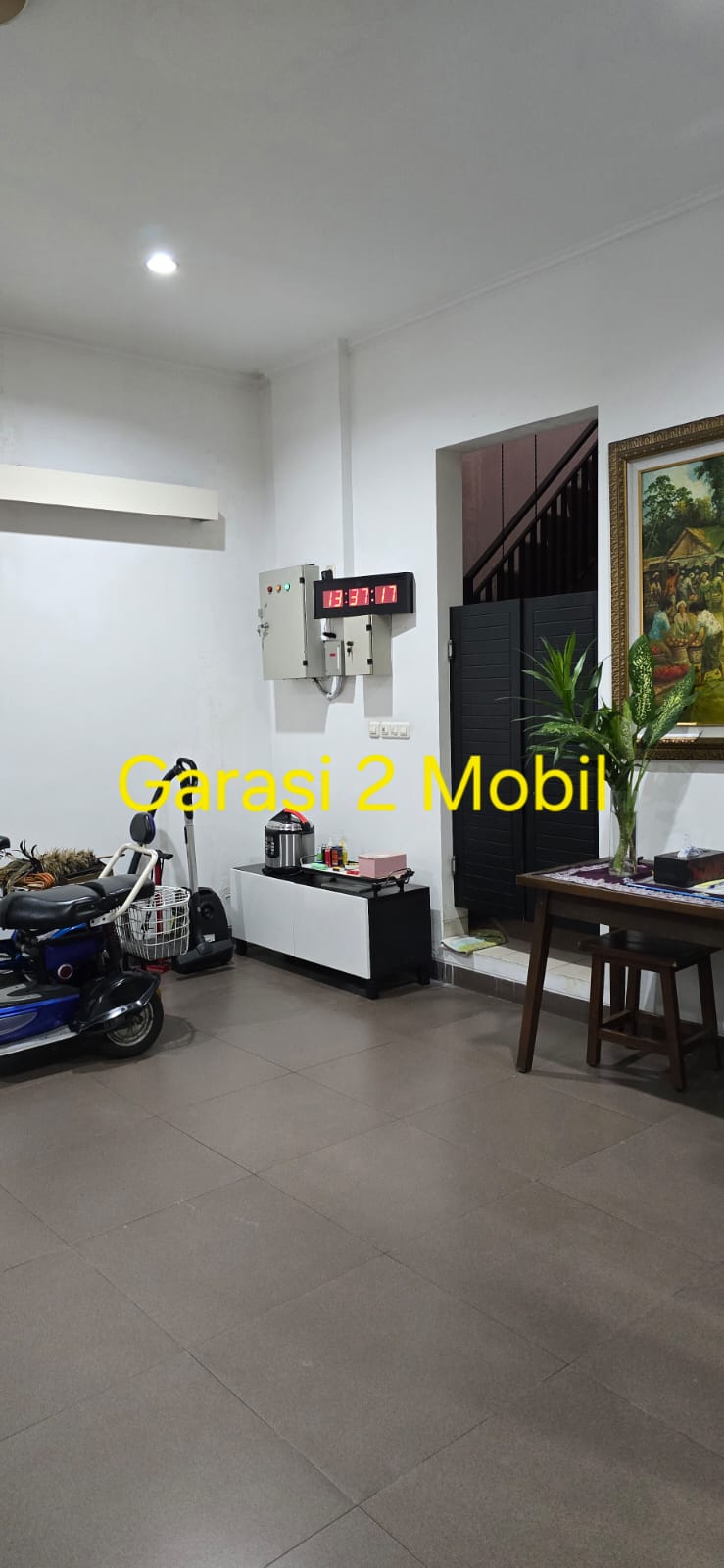 Rumah 2 Lantai di Kebayoran Baru