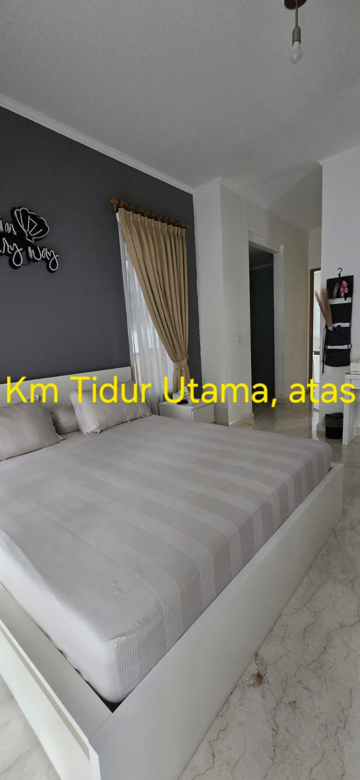 Rumah 2 Lantai di Kebayoran Baru