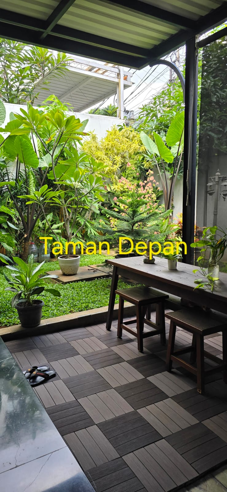 Rumah 2 Lantai di Kebayoran Baru