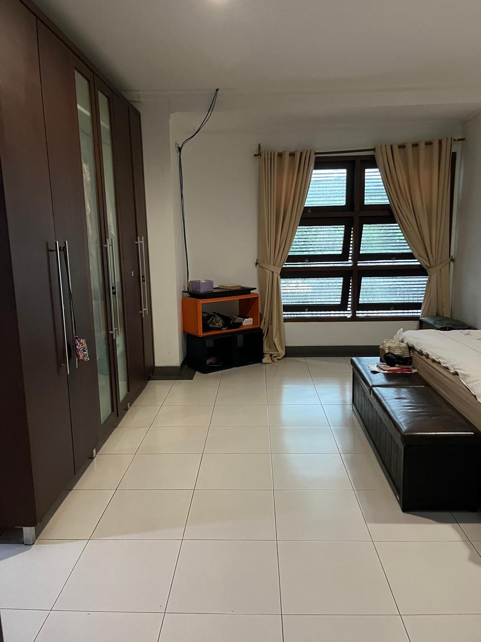Rumah Dijual di Pondok Indah, Furnished
