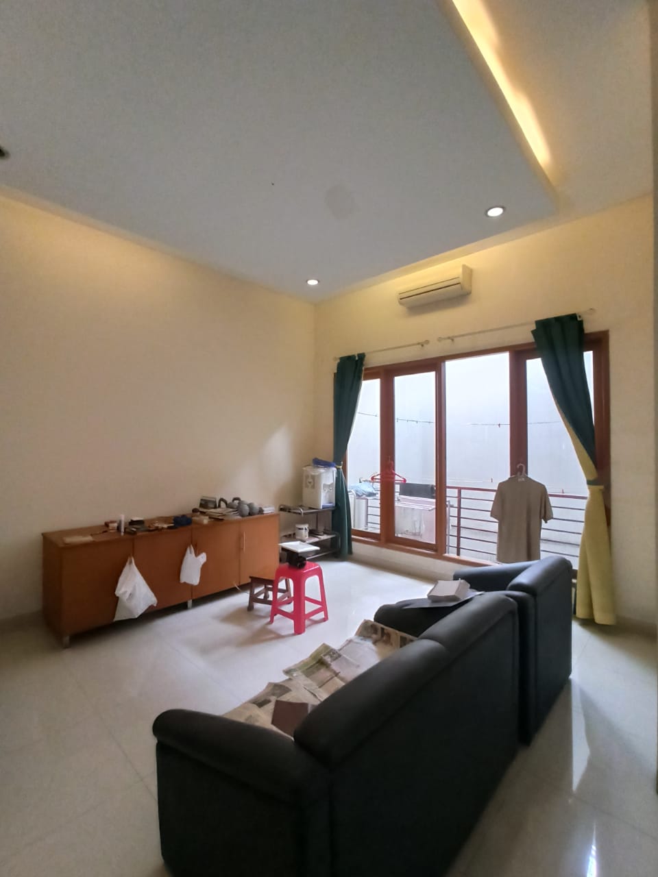 Dijual Rumah 2 Lantai di Pondok Indah