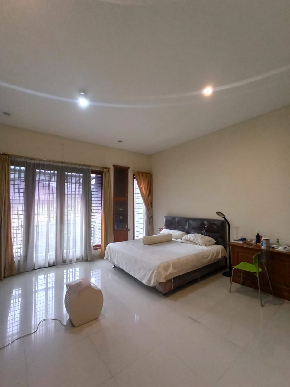 Dijual Rumah 2 Lantai di Pondok Indah