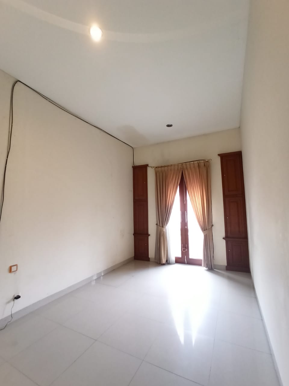 Dijual Rumah 2 Lantai di Pondok Indah
