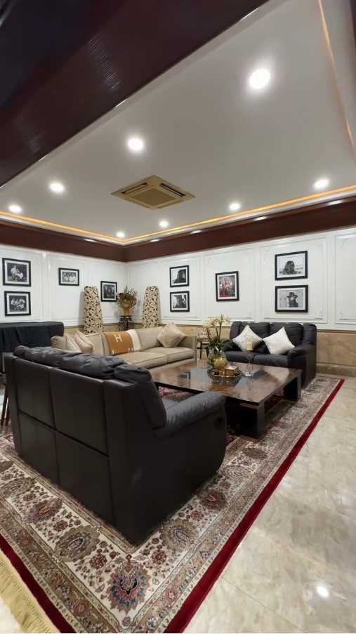 Rumah Mewah Furnised, Bernuansa Tropis Resort Bali. Ada Ruangan Fitness, Ada Pool