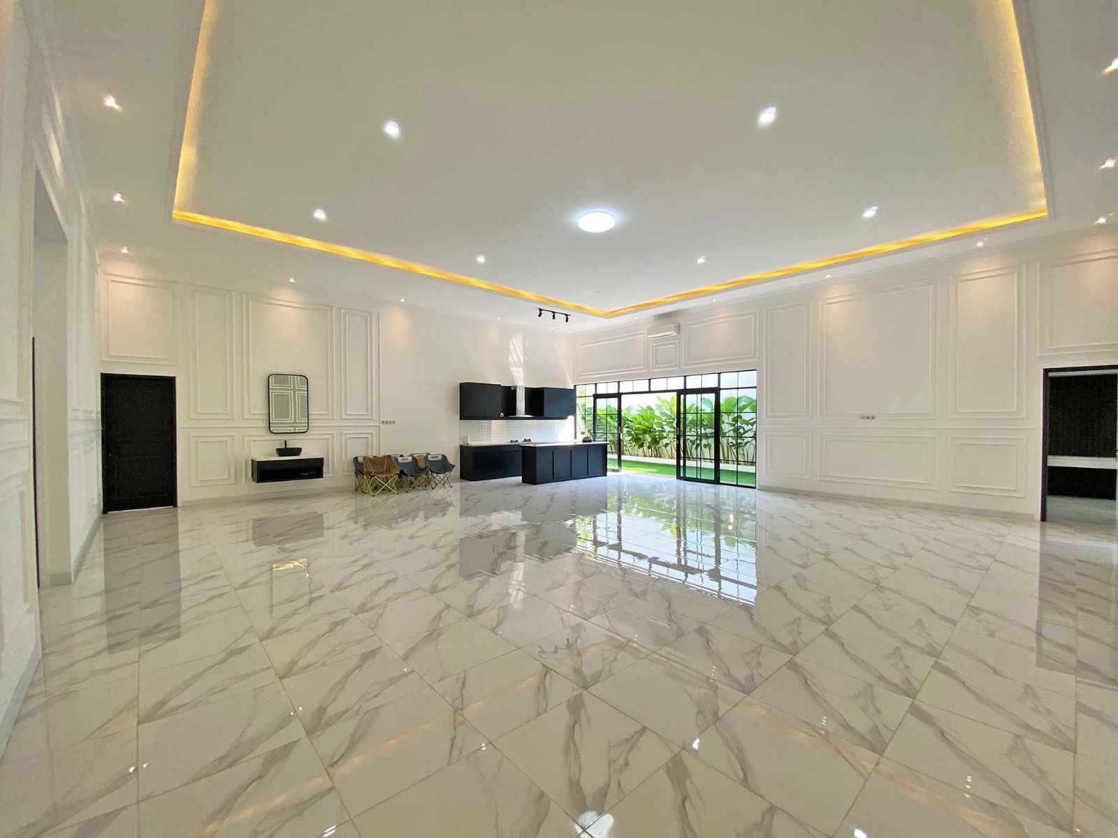 Rumah American Clasic di Cilandak