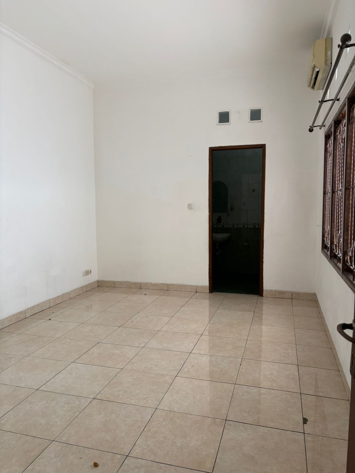 Rumah Dijual di Melati Mas Serpong