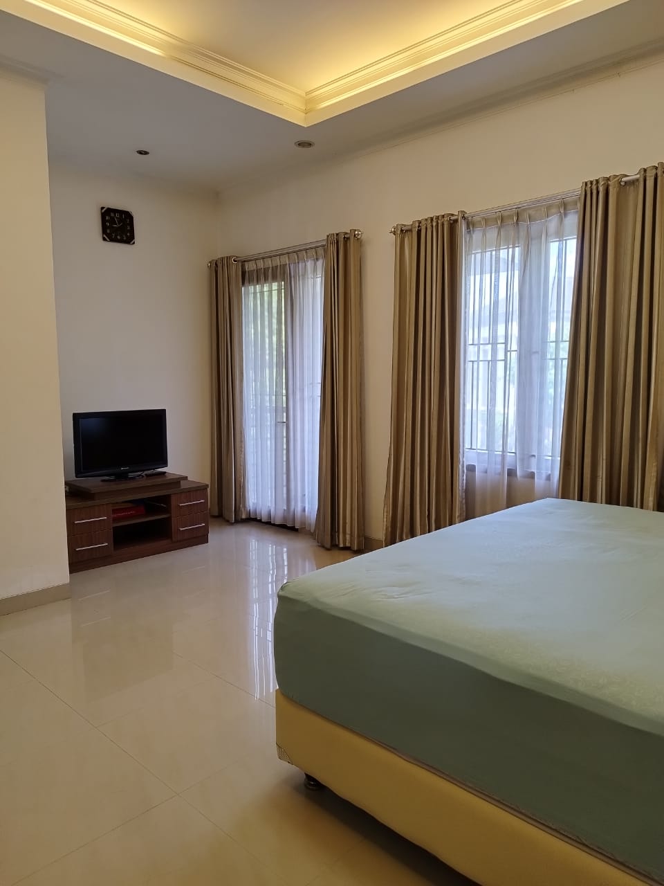Rumah 2 Lantai di De Latinos BSD, Ada Water Heater Solahart