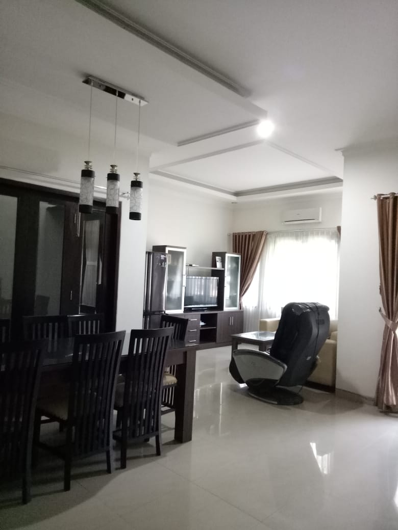 Rumah 2 Lantai di De Latinos BSD, Ada Water Heater Solahart