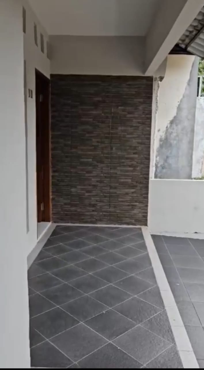 Rumah Dalam Komplek di Depok