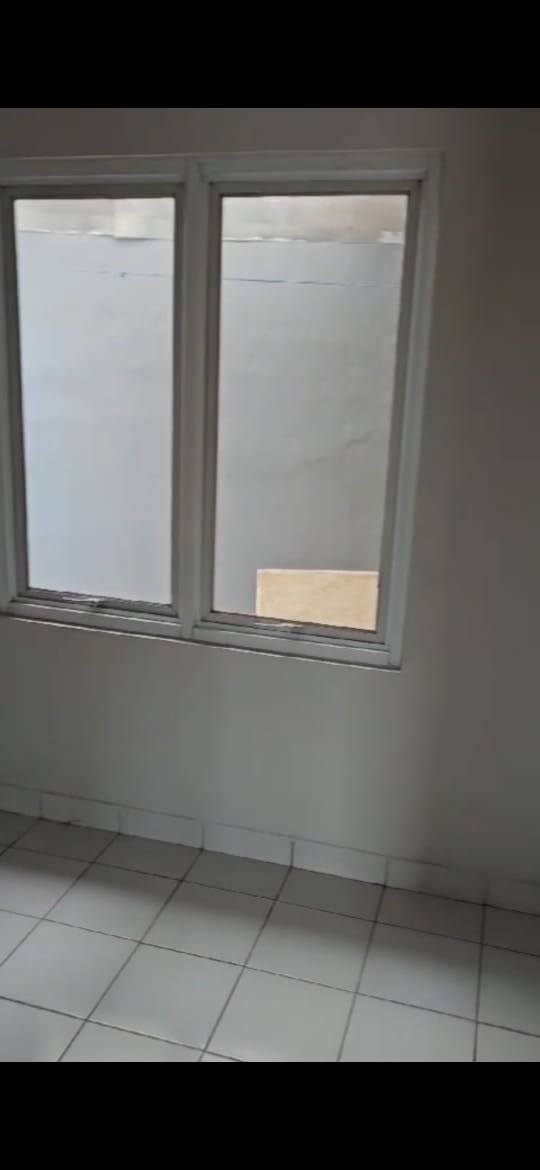 Rumah Dalam Komplek di Depok