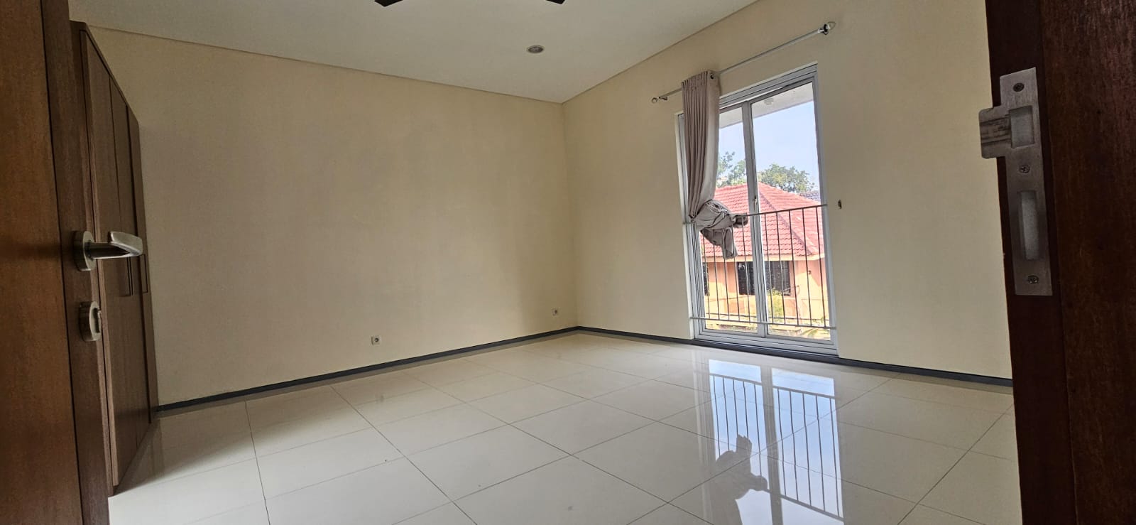 Rumah Sewa Dekat Wijaya, Ada Roof Top dan Multifunction Room
