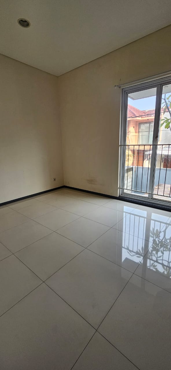 Rumah Sewa Dekat Wijaya, Ada Roof Top dan Multifunction Room