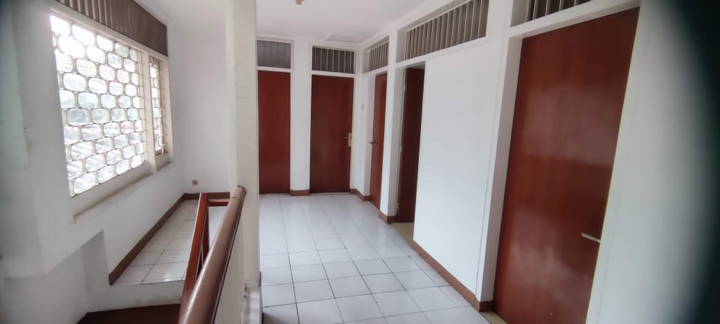Rumah 1 Lantai Siap Huni Area Kramat Pela Kebayoran Baru