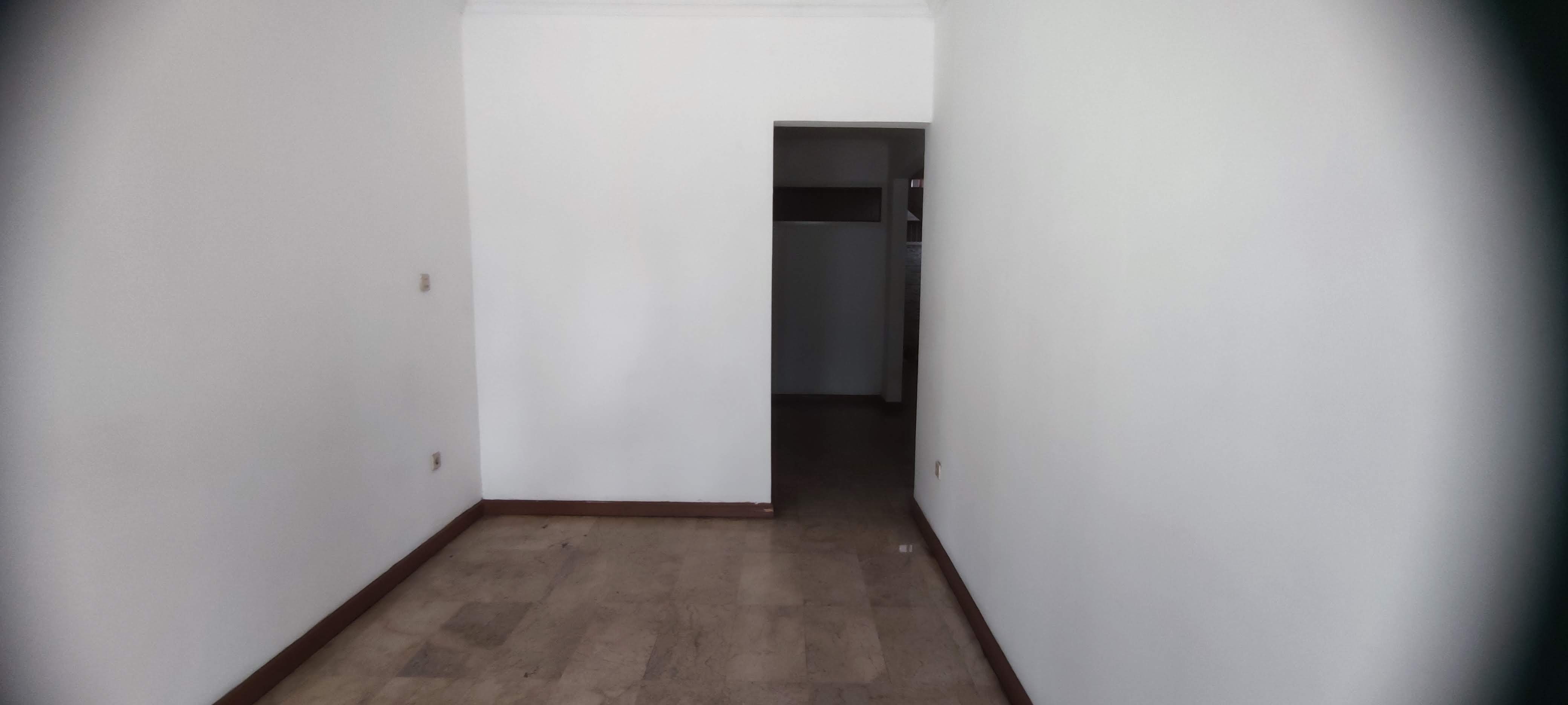 Rumah 1 Lantai Siap Huni Area Kramat Pela Kebayoran Baru