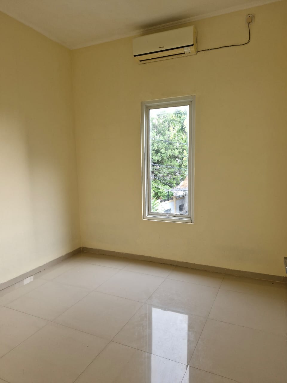 Brand New 2 Lantai di Andara, Dalam Cluster, Sangat Dekat dengan Gerbang Tol Andara 