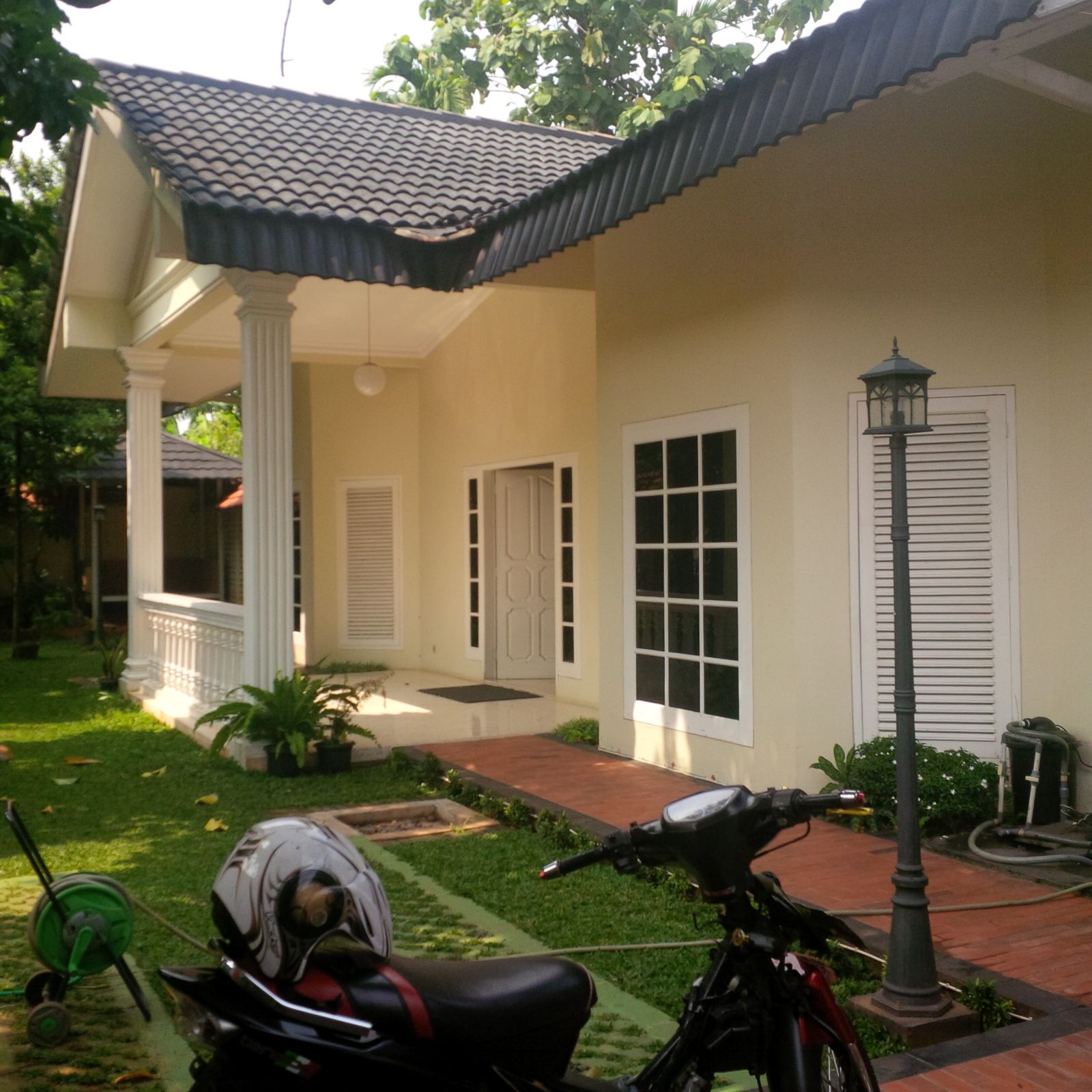 Rumah Murah di Cinere Megapolitan. 10 Menit Antasari, Dekat Pintu Tol