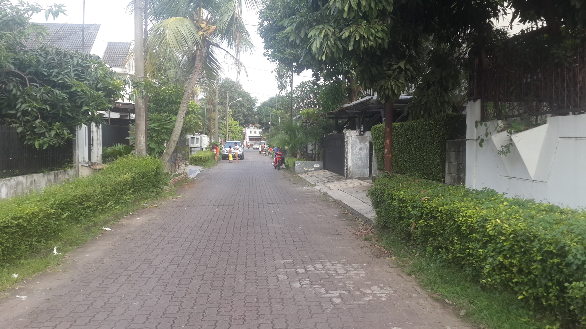 Rumah 2 Lantai di Lebak Bulus, Dekat MRT, Poins, Jalan Lebar, Siap Huni, Tenang