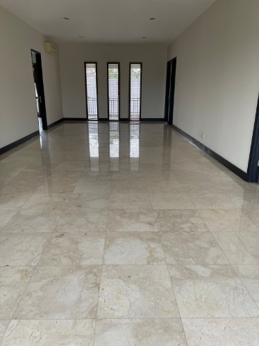 Rumah Compound 2 Lantai di Tb Simatupang-Kebagusan, Dalam Cluster Exclusive, Dekat Sekolah JIS dan BIS