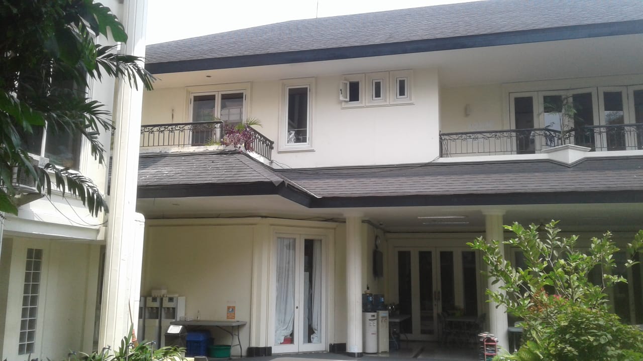 Rumah Area Menteng, Cocok untuk Kantor dan Kedutaan