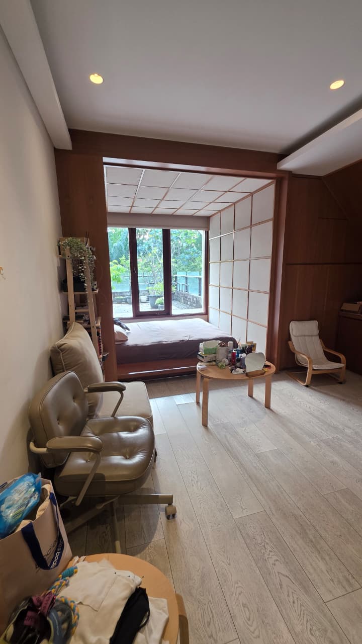 Jarang Ada! Rumah Mewah dengan Private Pool, Tanah Besar & Lokasi Premium Dekat Pusat Bisnis Jakarta
