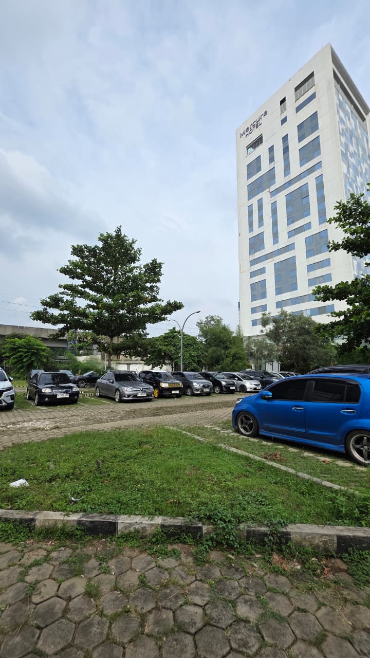 Tanah 7913 M2 Siap Bangun di Samping Hotel Mercure Tb Simatupang. Zona Komersial
