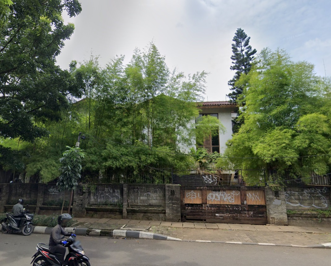 Bangunan Huk 2 Lantai bisa Jadi Kantor 12 Lantai-Menghadap Jalan Arteri Permata Hijau