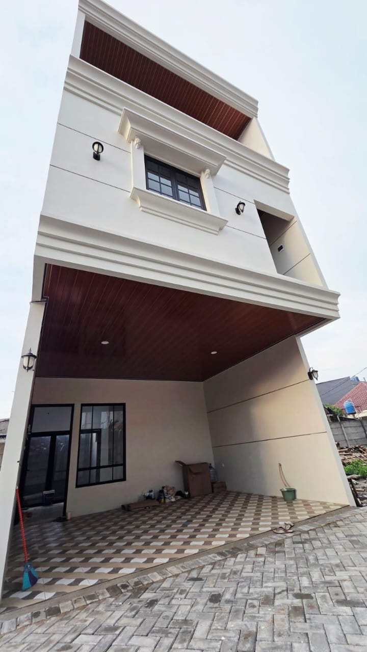 Rumah Mungil 3Lt Brand New Siap Huni Dalam Cluster Kecil di Radio Dalam, Dekat ke MRT