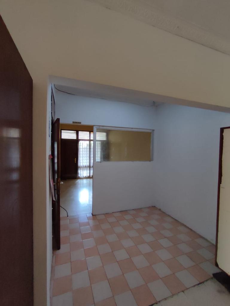 Rumah Hitung Tanah di Kebayoran Baru. Dekat Blok M