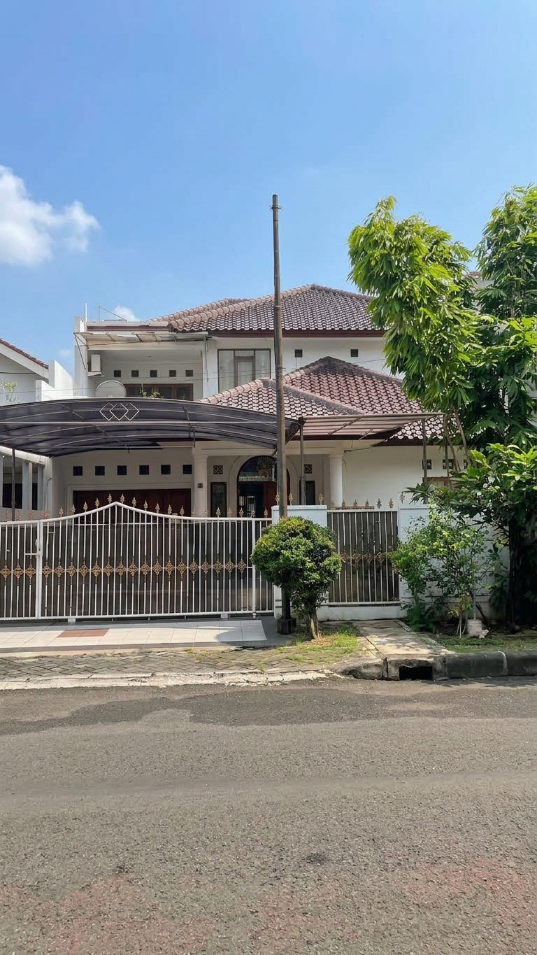 Rumah di Kebayoran Baru, Jakarta Selatan. Dekat Senayan. Tenang