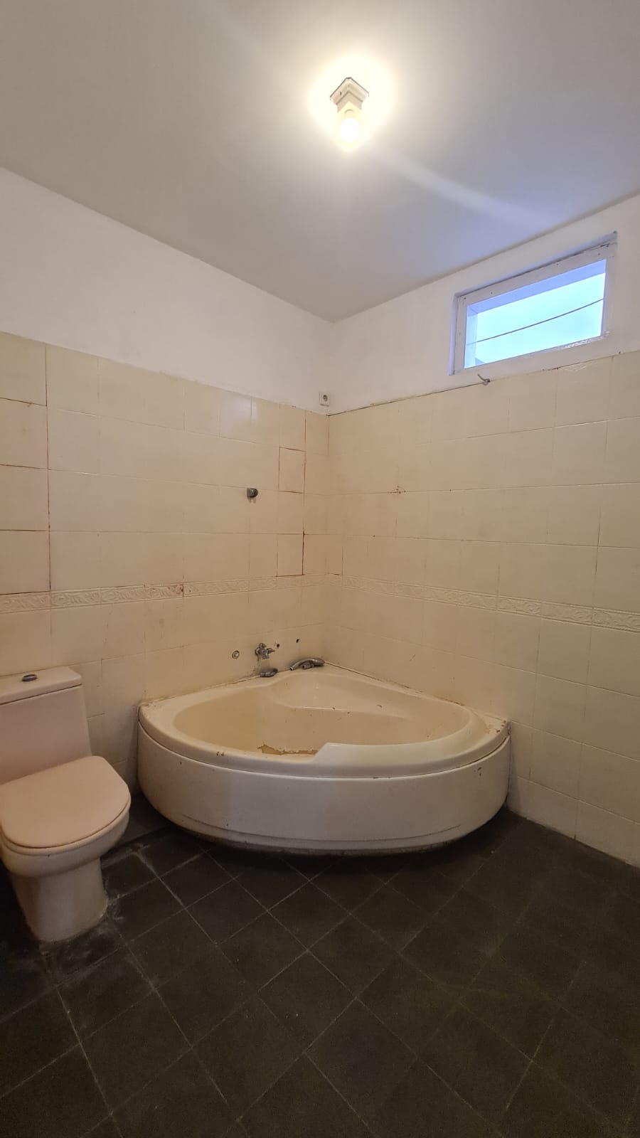 Dijual Rumah Murah Kebayoran Baru - Hitung Tanah, Dekat SCBD