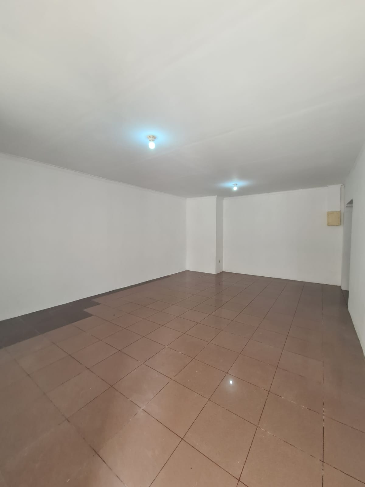 Dijual Rumah Murah Kebayoran Baru - Hitung Tanah, Dekat SCBD