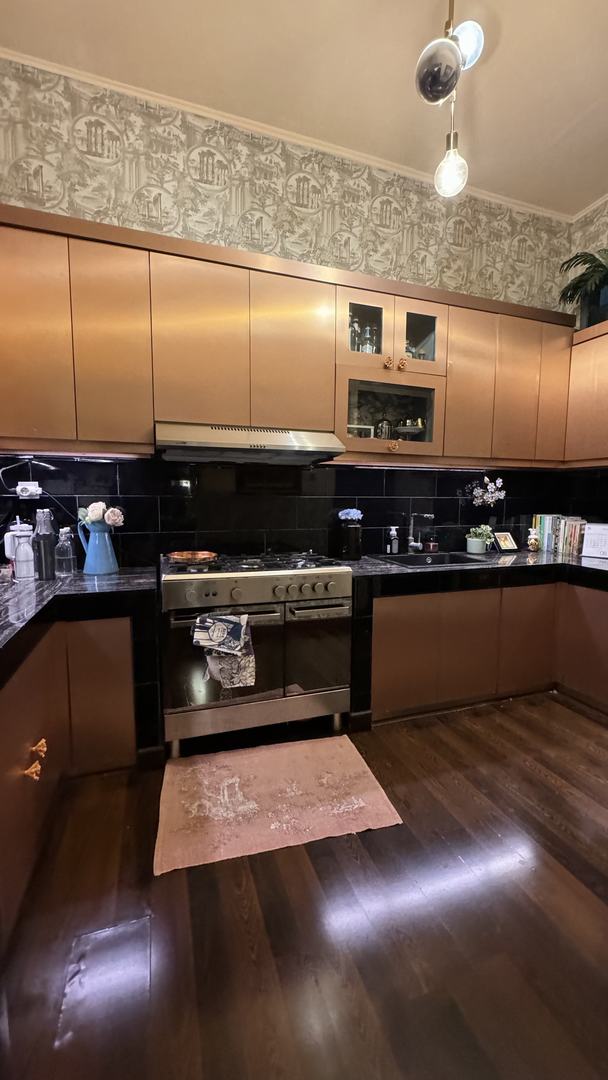 Rumah Modern 2 Lantai di Area Elit Pakubuwono Jakarta Selatan, Private Pool & SHM
