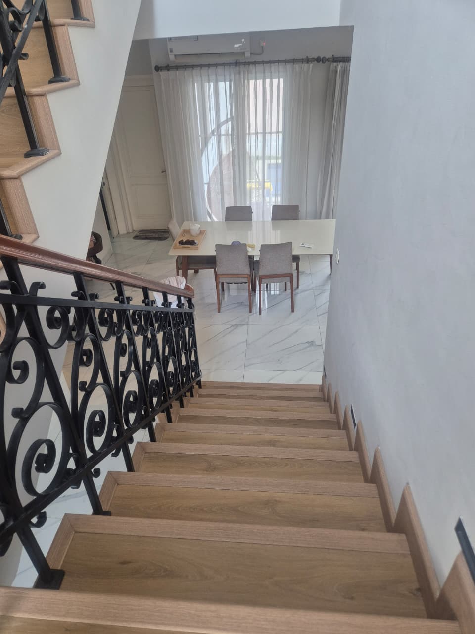 Dijual Rumah Mewah 2 Lantai Ada Kolam Renang di Kalibata Jakarta Selatan (LT 340m²)