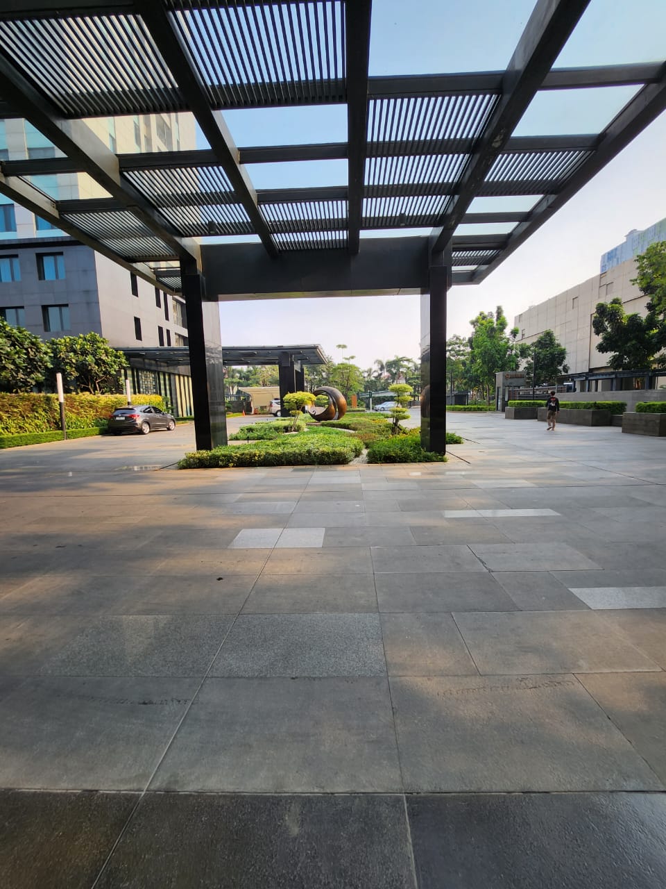 Dijual Apartemen Southgate Elegance Tanjung Barat 2BR Furnished — Akses AEON Mall