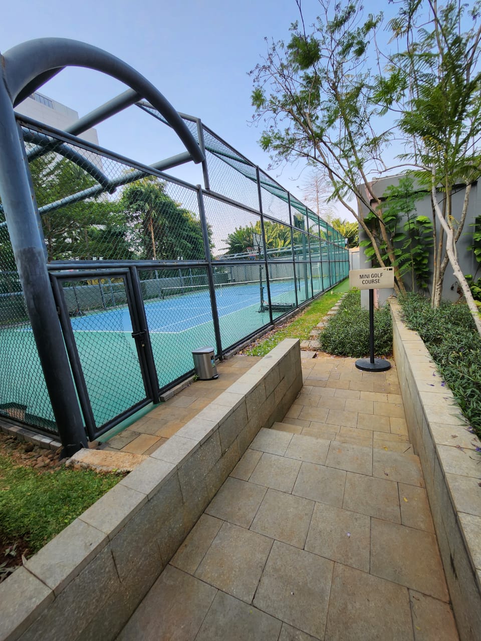 Dijual Apartemen Southgate Elegance Tanjung Barat 2BR Furnished — Akses AEON Mall