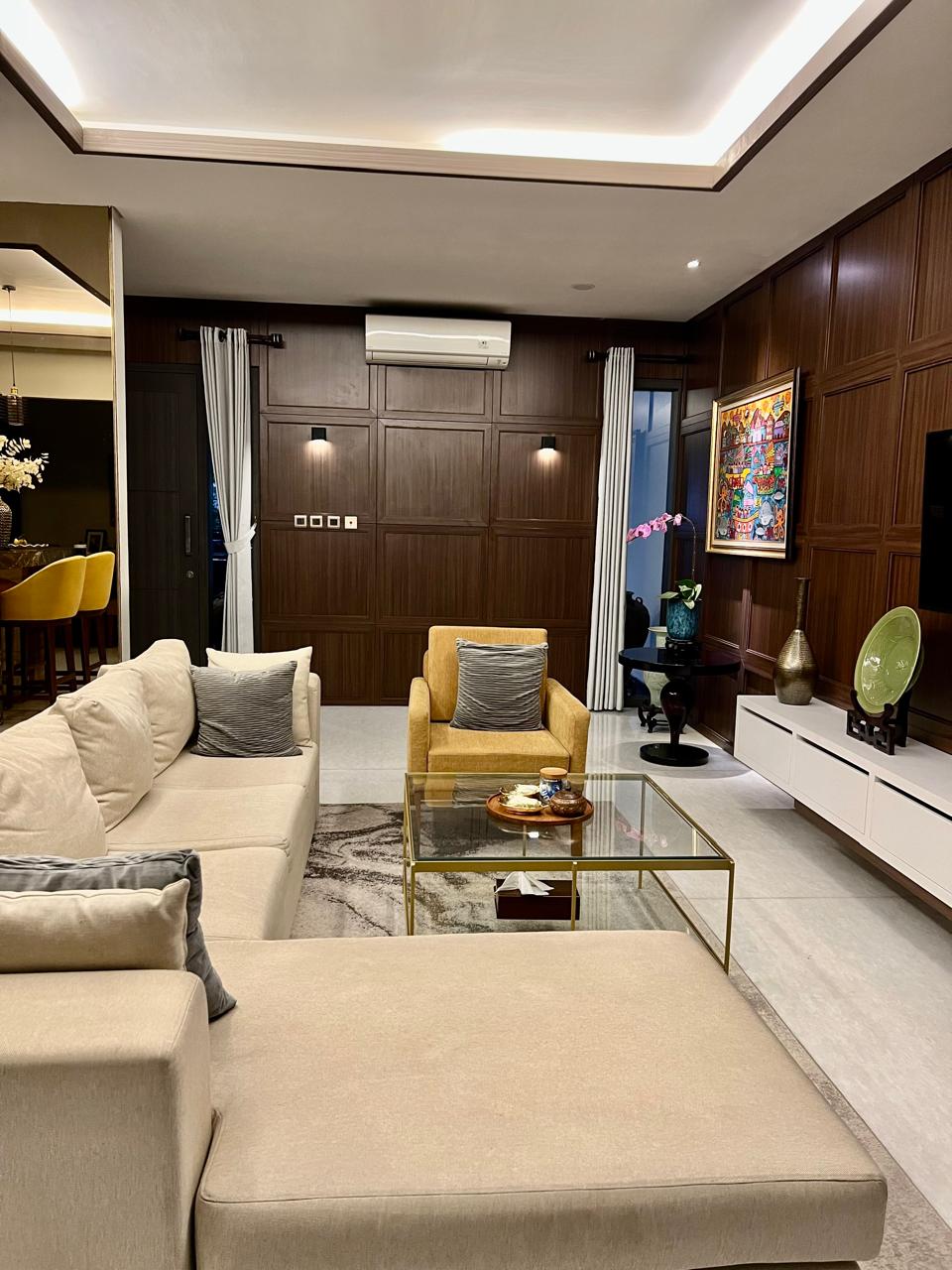 Rumah Cantik Full Furnished di Serenia Hills Lebak Bulus