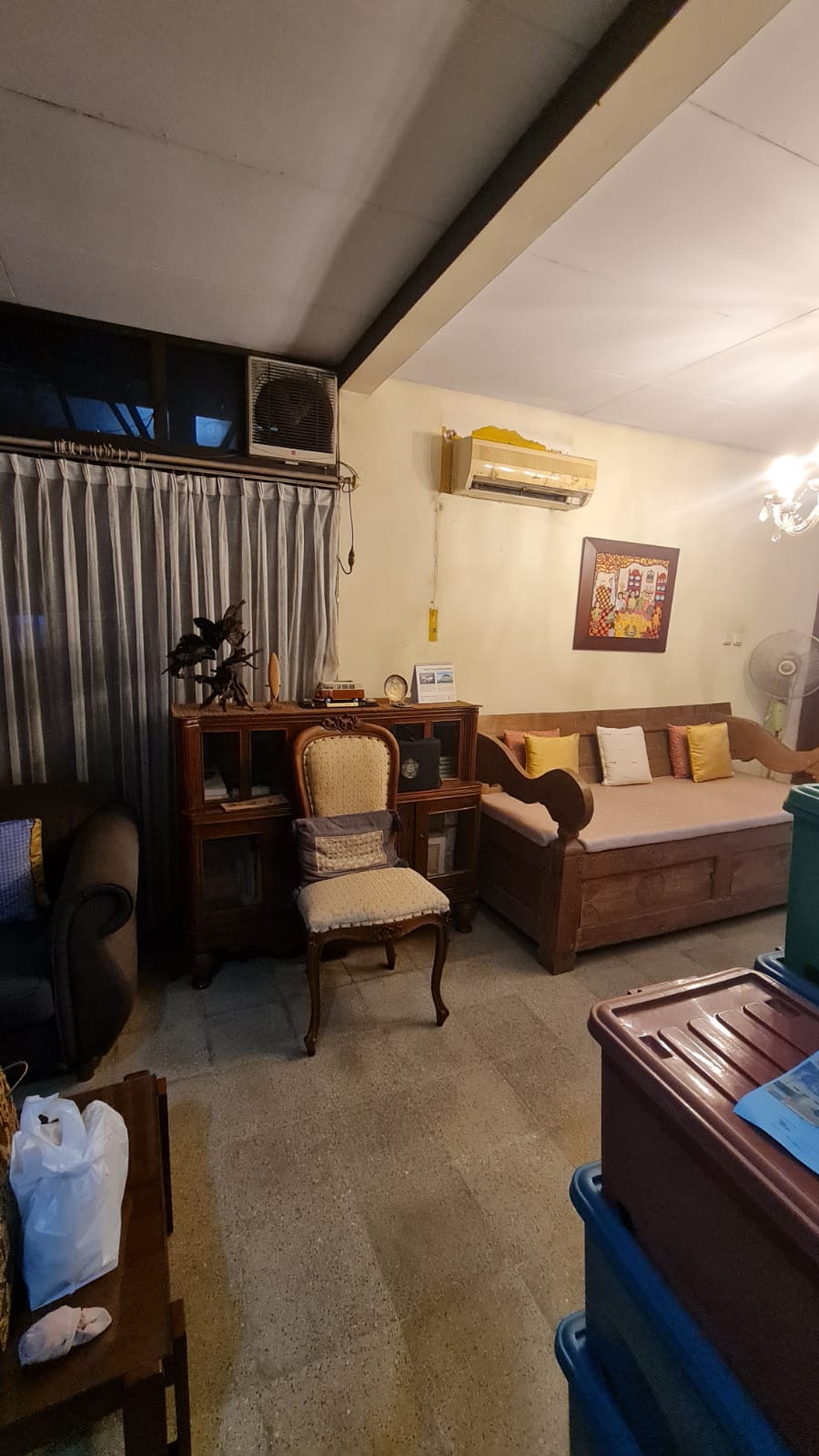Dekat MRT Cipete! Rumah Lama, Lokasi Strategis, Lingkungan Rapi Seperti Komplek