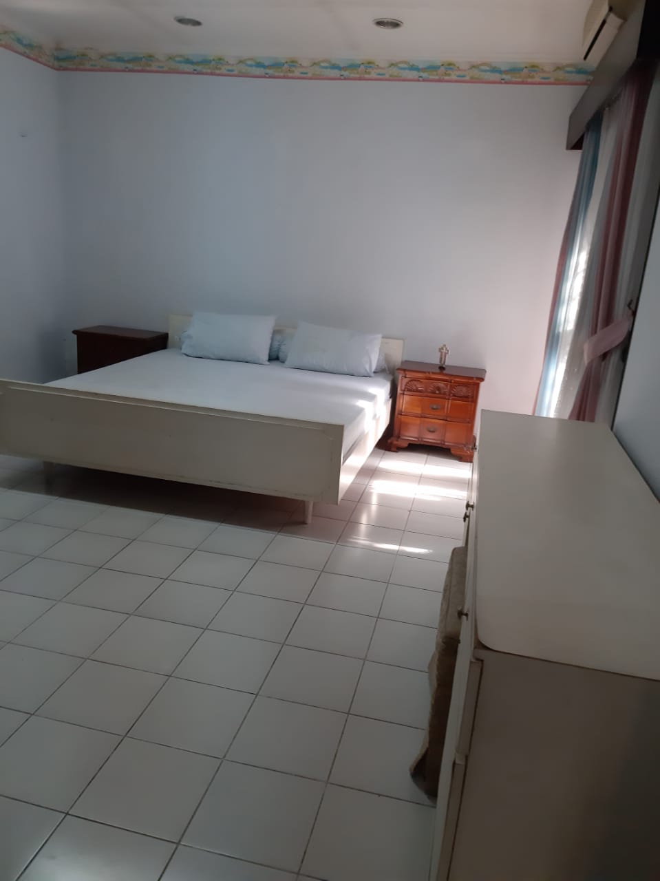 Rumah 2 Lantai Siap Huni di Pondok Indah, Dekat ke Tol TB Simatupang