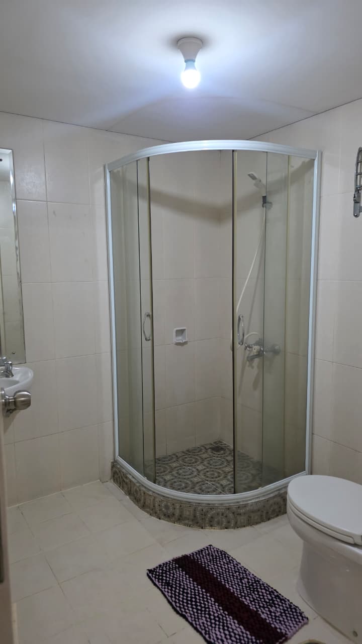 Rumah Furnished Siap Huni Dalam Komplek. Akses Cepat ke Pondok Indah dan Tb Simatupang.