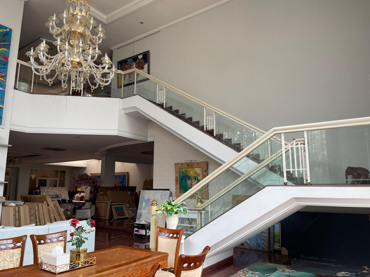 Rumah Mewah Klasik Modern di Lokasi Favorit Kawasan Elit Pondok Indah