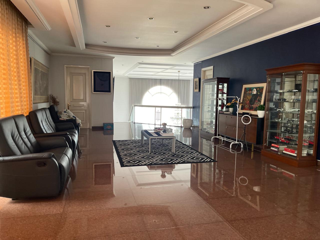 Rumah Mewah Klasik Modern di Lokasi Favorit Kawasan Elit Pondok Indah