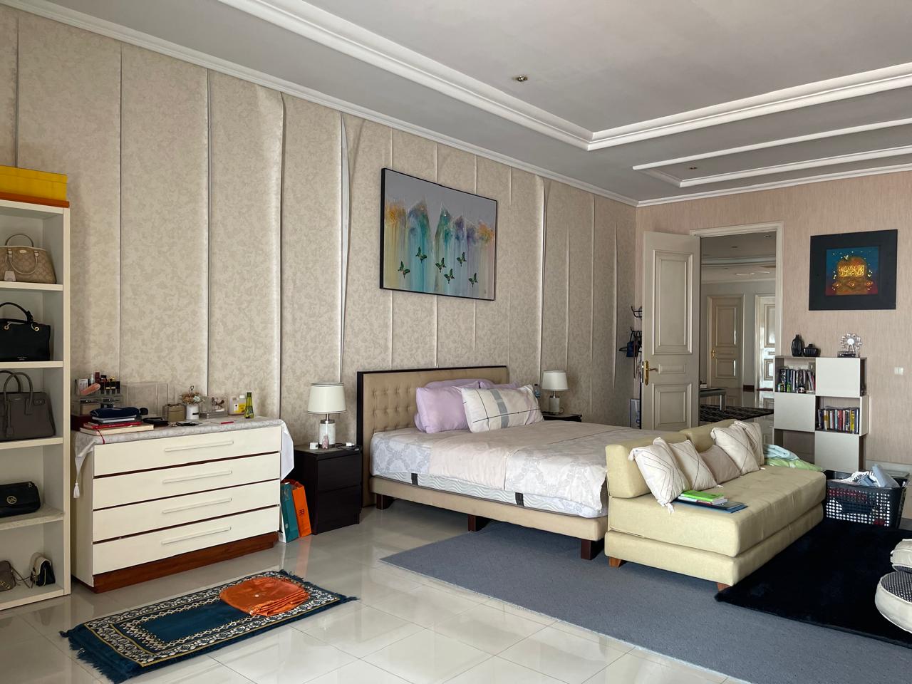 Rumah Mewah Klasik Modern di Lokasi Favorit Kawasan Elit Pondok Indah