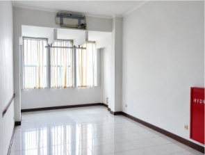 Dijual Gedung di Area Slipi, Siap Huni, Hanya 850M ke Gerbang Tol Slipi